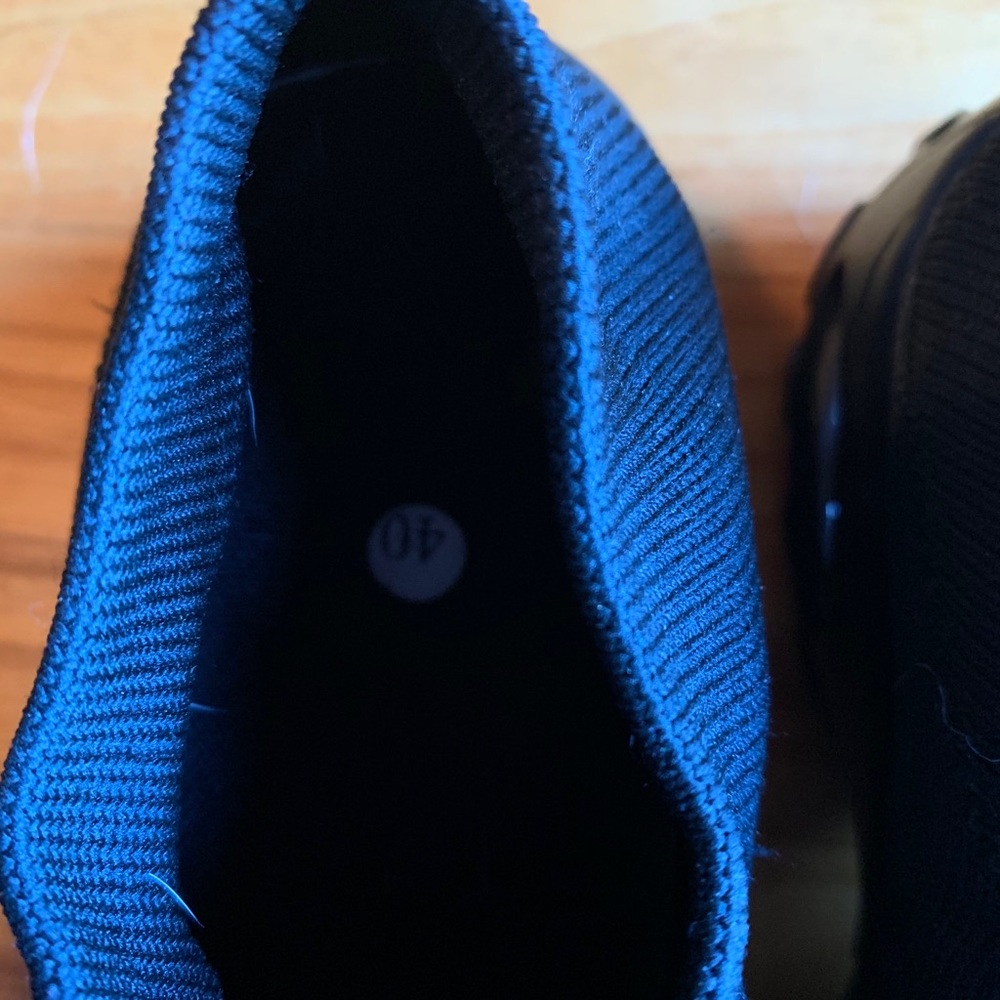 Comfortable walking shoe - Picture 5 of 5